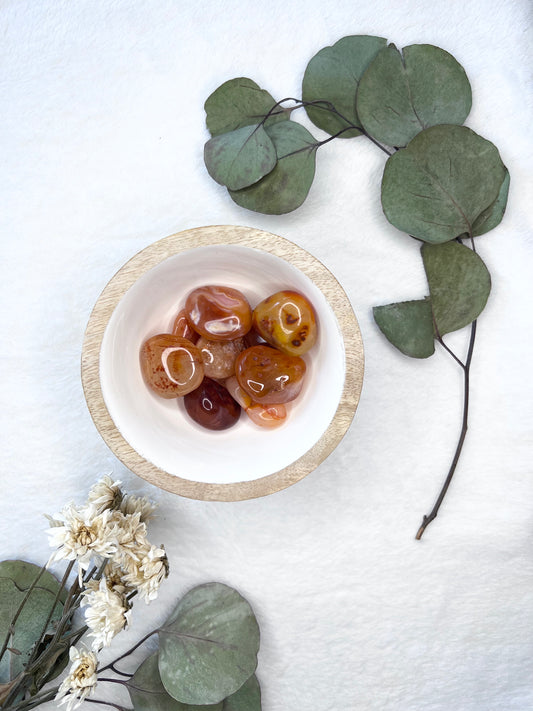 Pierre roulée en cornaline