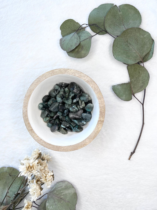 Pierre roulée en émeraude